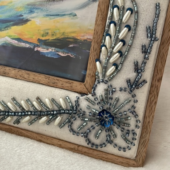 NWT Lovely Shaila Anant Handcrafted in India desk frames, 4”X 6” opening - Picture 4 of 15